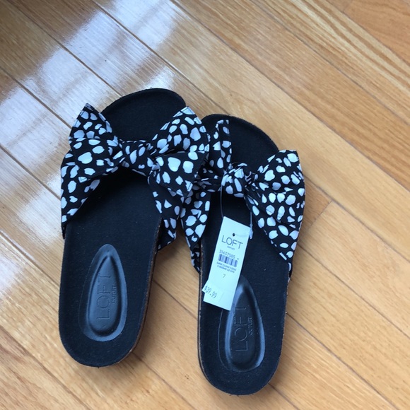 NWT Ann Taylor Loft, Bow Slides Black/White, 7 - Picture 4 of 4